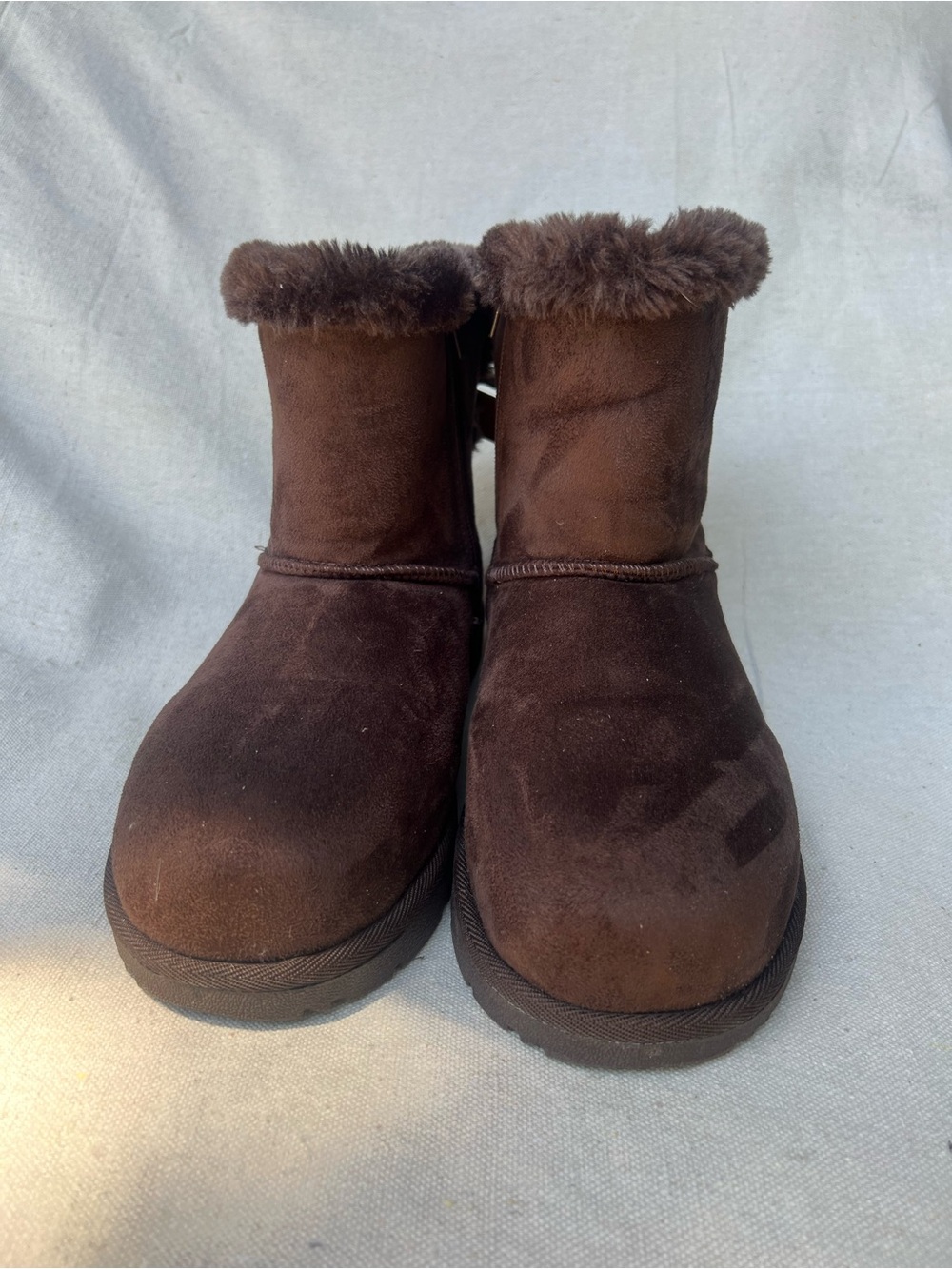 Hot Cakes Women’s Dark Brown Faux-Fur Winter Boots size 9W